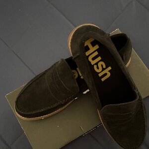 Hush Puppies womens Black suedelike Loafers